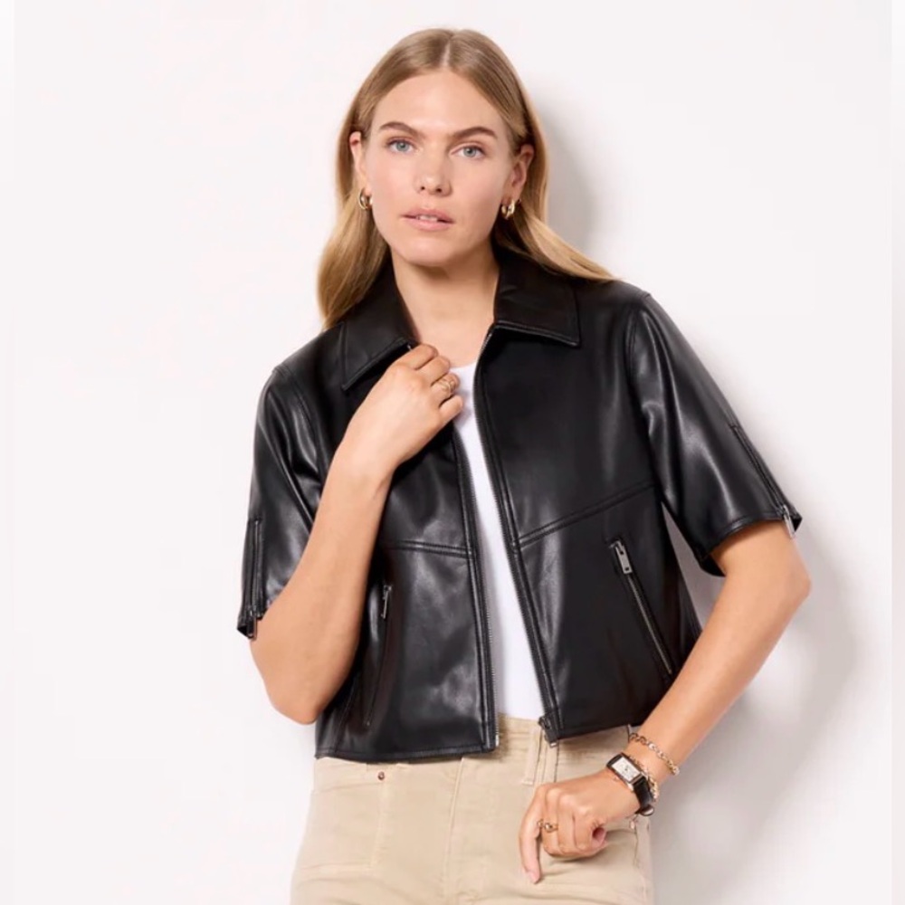 Evereve NWT sz S Black Billie Half/Short-Sleeve Faux Leather Moto Zip Jacket